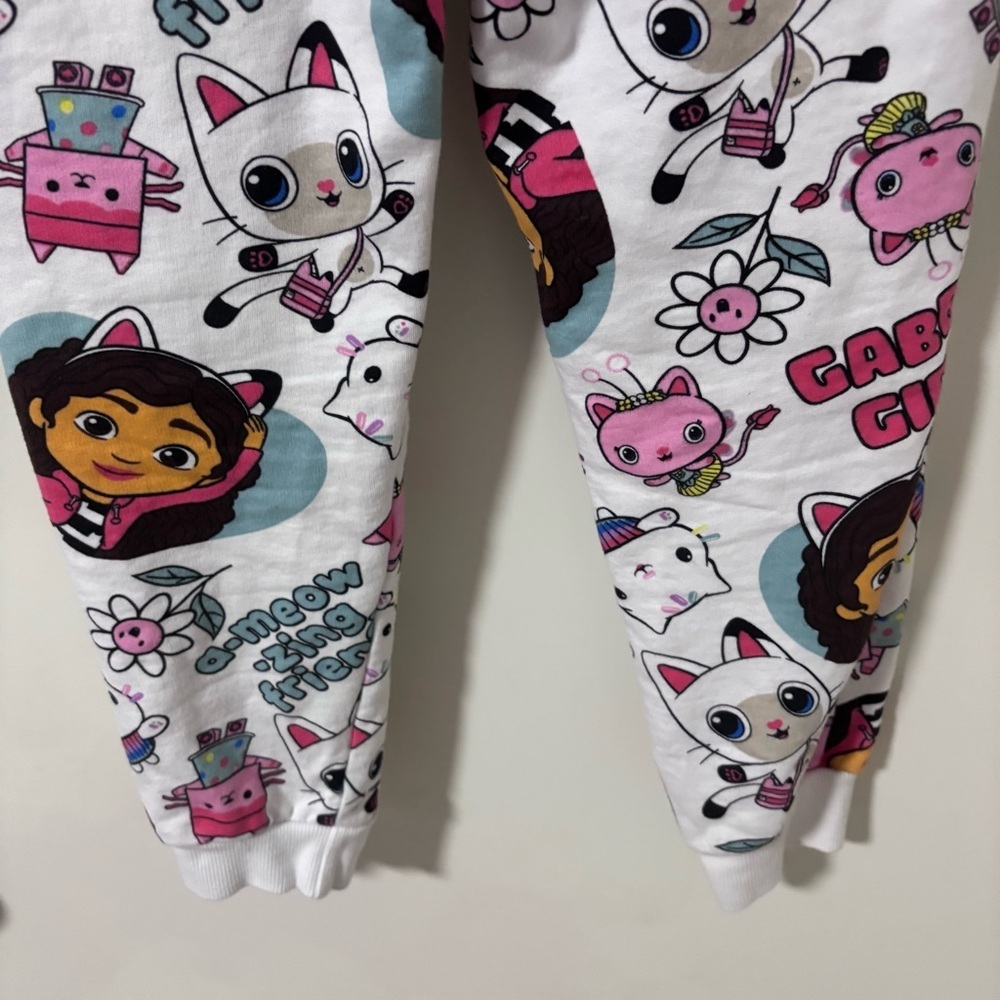 3/$15 Gabby’s dollhouse kids Girls Cartoon Print Jogger Pants 7/8 - Picture 4 of 7